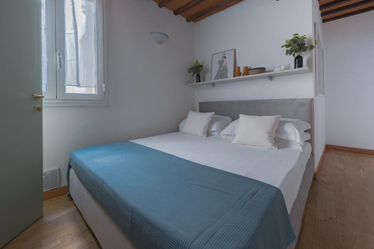 Moro Apartment Two Флоренция Екстериор снимка