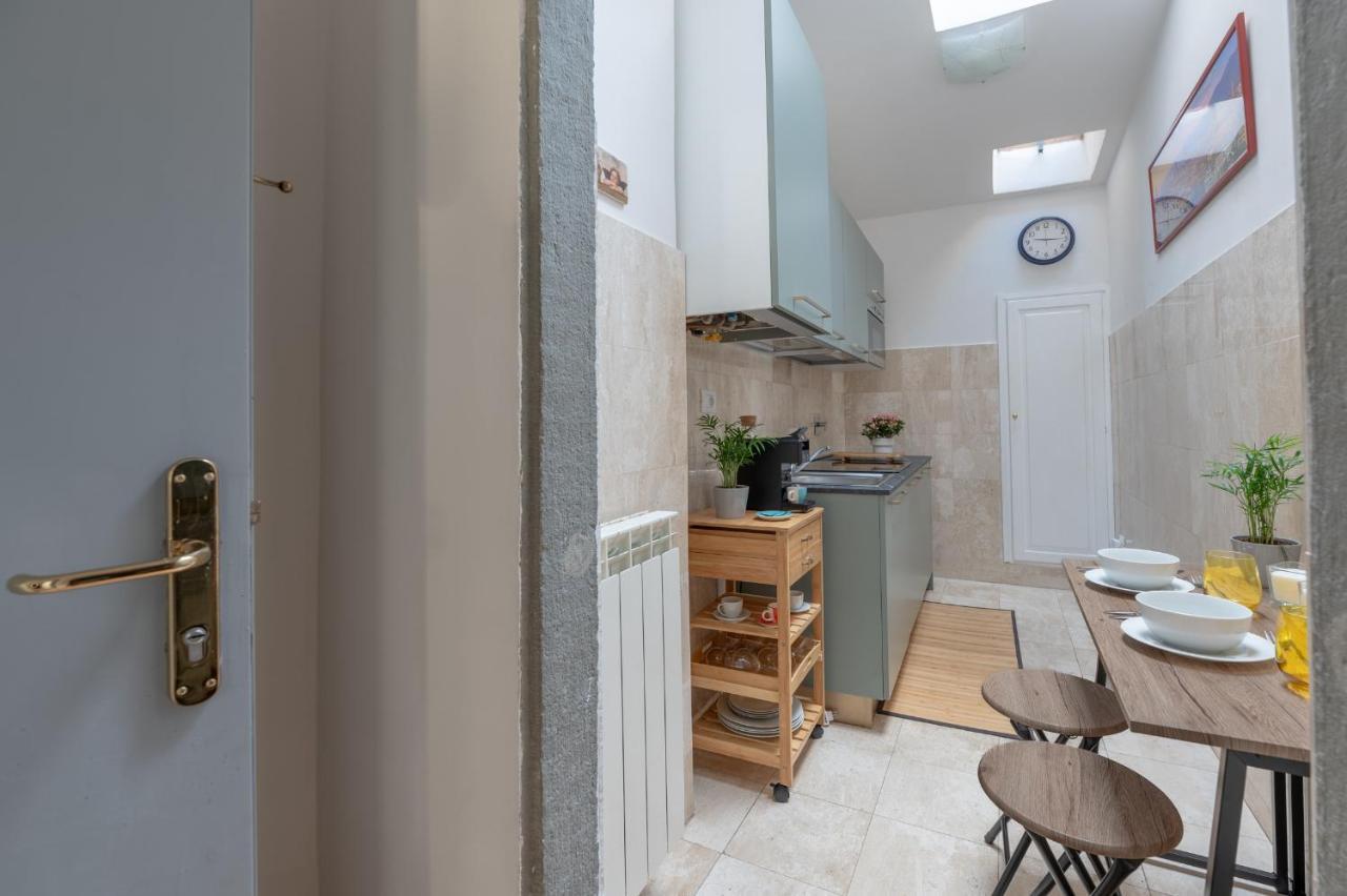 Moro Apartment Two Флоренция Екстериор снимка