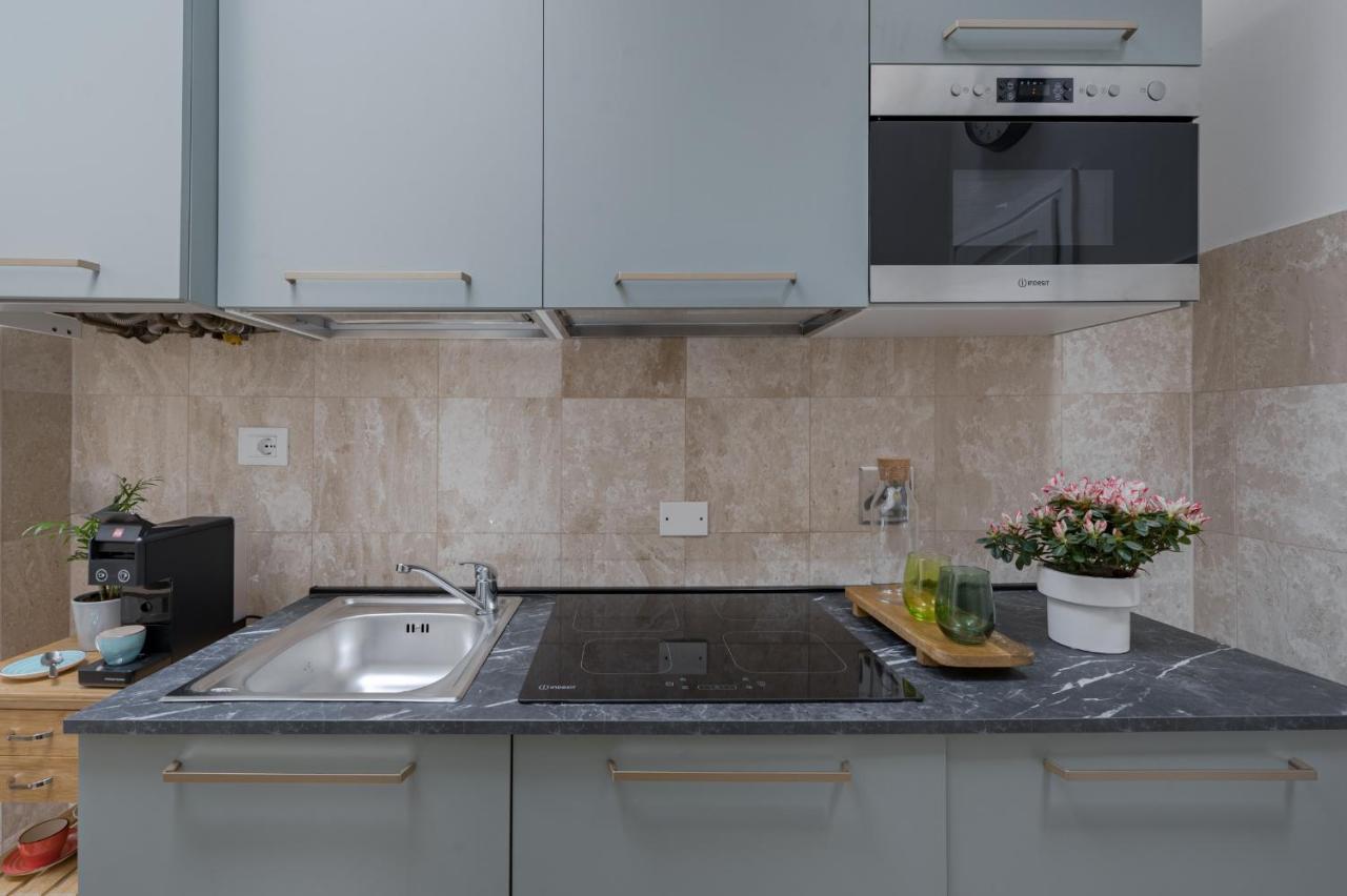 Moro Apartment Two Флоренция Екстериор снимка